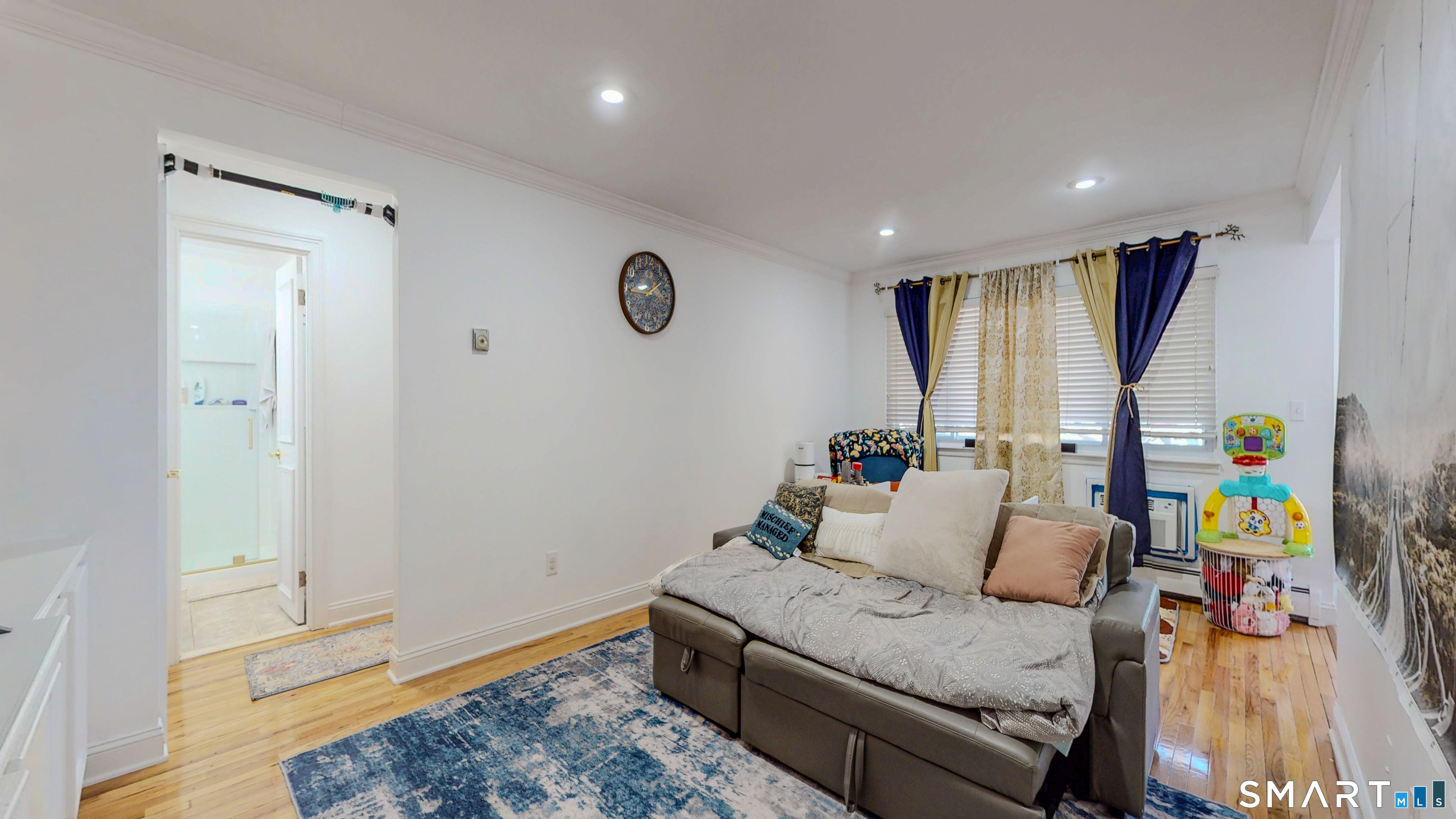 333 Vincellette Street Bridgeport CT 06606