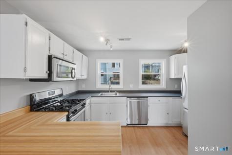 702 Quinnipiac Avenue New Haven CT 06513