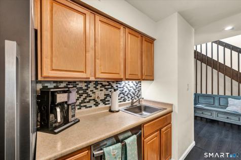 26 Glenview Drive Cromwell CT 06416