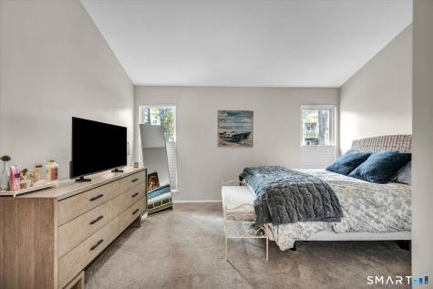 26 Glenview Drive Cromwell CT 06416