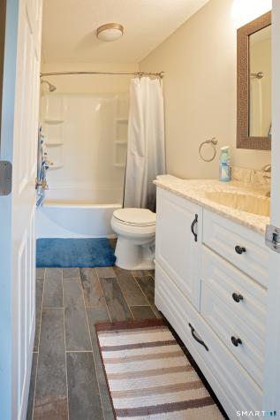 262 Skyview Drive Cromwell CT 06416