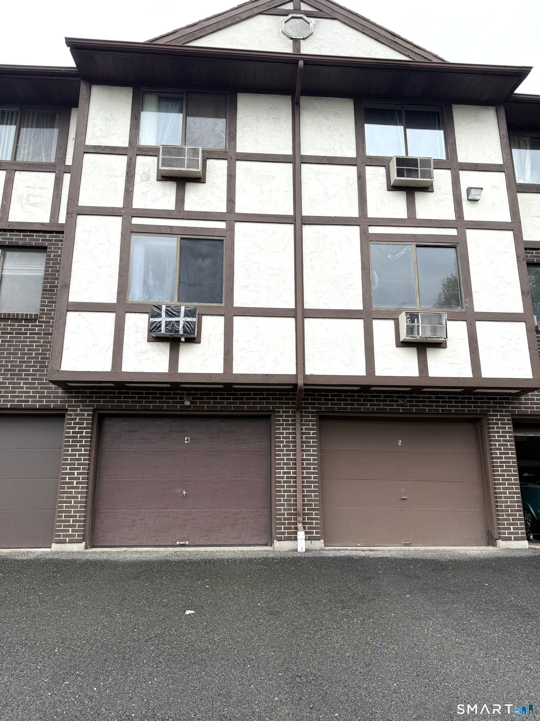 264 Scott Road Waterbury CT 06705