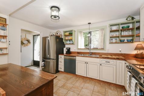 126 Highland Street Manchester CT 06040