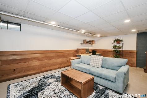126 Highland Street Manchester CT 06040