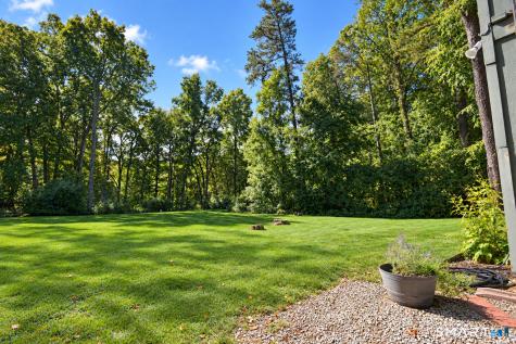 126 Highland Street Manchester CT 06040