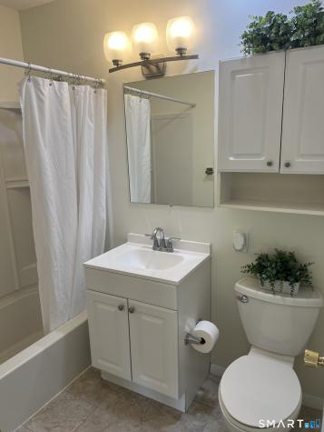 99 Cottonwood Road Newington CT 06111