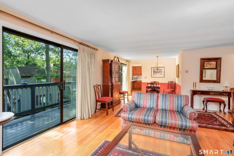 31 Harbour Village Branford CT 06405