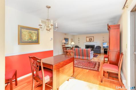 31 Harbour Village Branford CT 06405