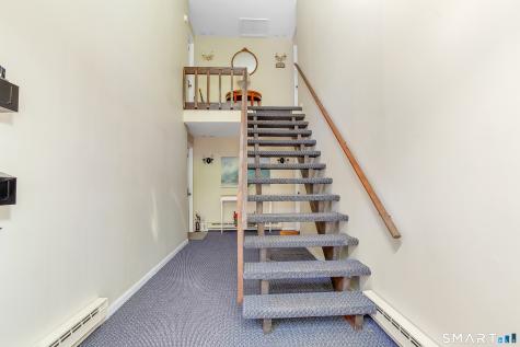 31 Harbour Village Branford CT 06405