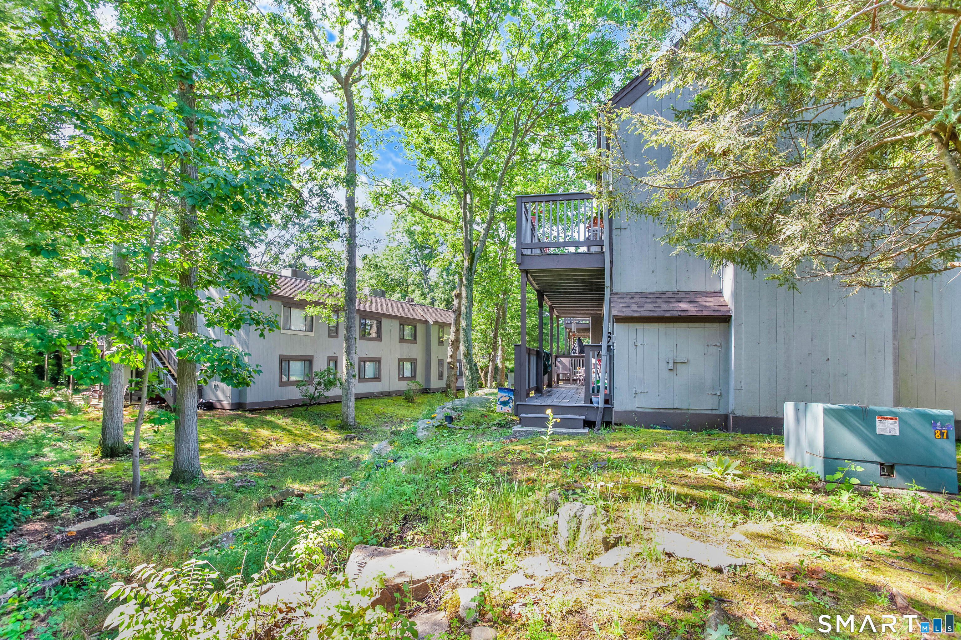 31 Harbour Village Branford CT 06405