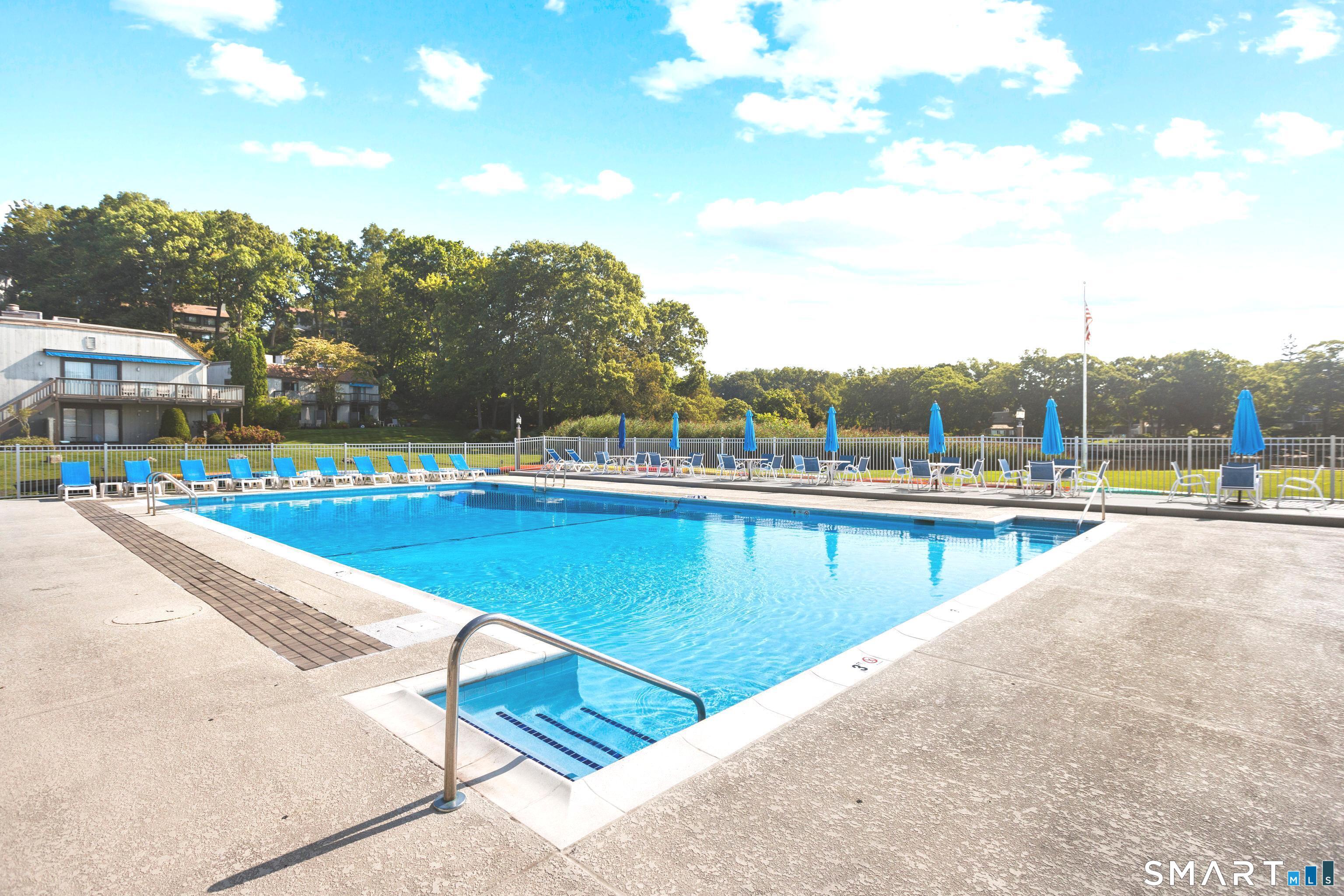 31 Harbour Village Branford CT 06405