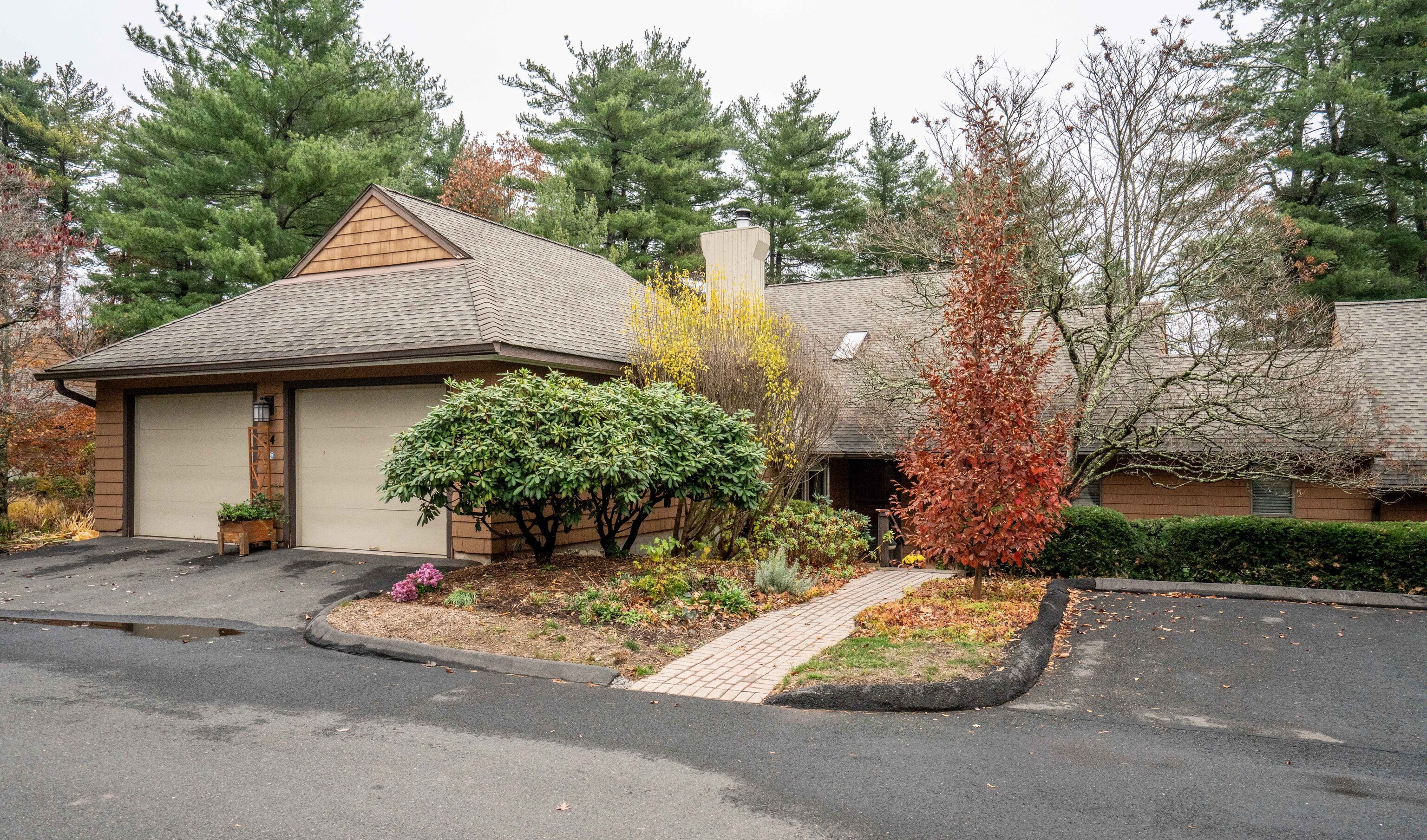 34 Cary Lane Bloomfield CT 06002
