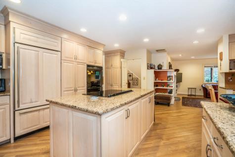 34 Cary Lane Bloomfield CT 06002