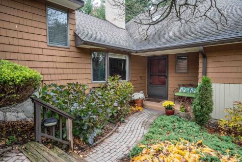 34 Cary Lane Bloomfield CT 06002