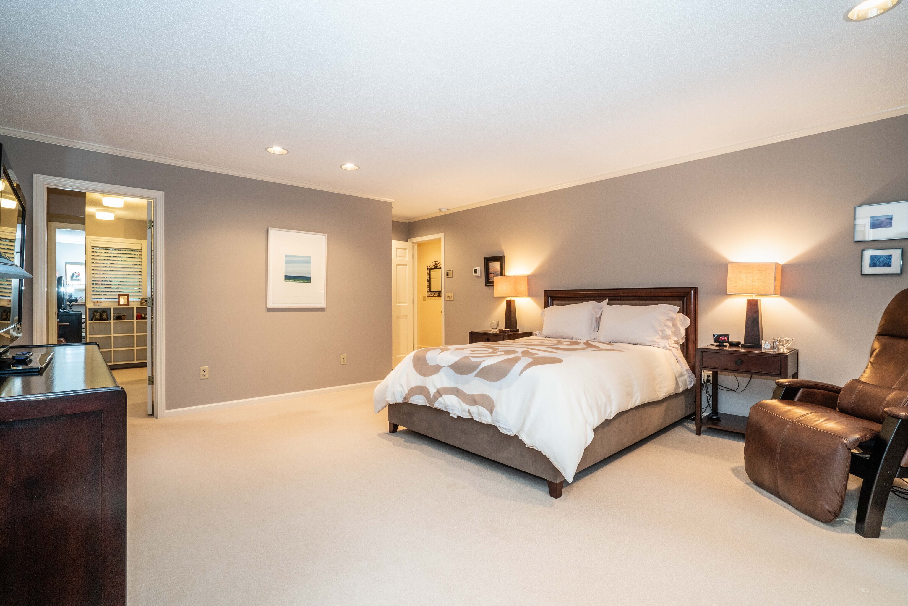 34 Cary Lane Bloomfield CT 06002