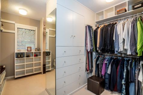 34 Cary Lane Bloomfield CT 06002