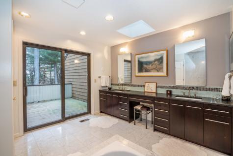 34 Cary Lane Bloomfield CT 06002