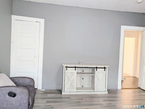 557 Wilmot Avenue Bridgeport CT 06607