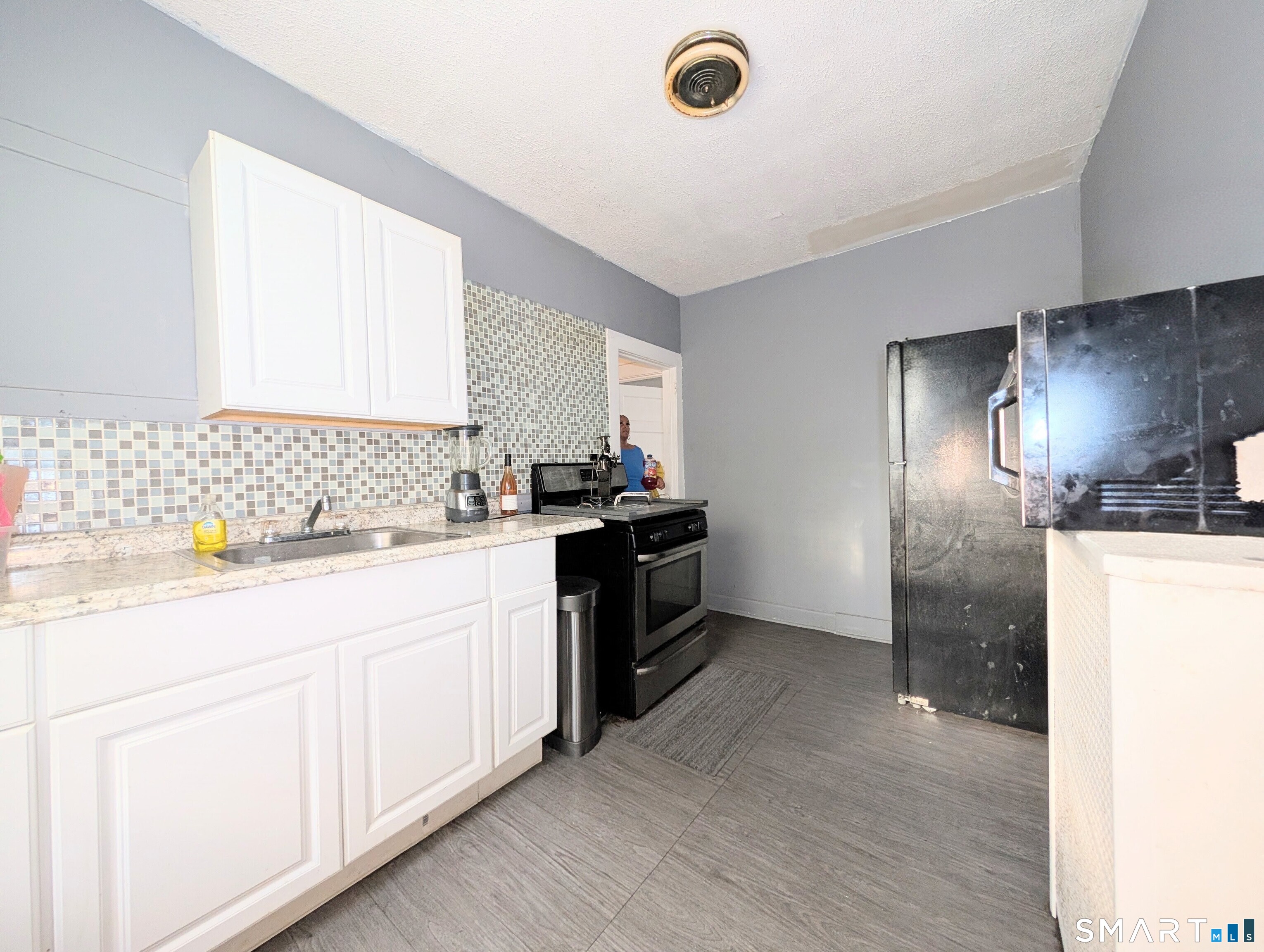 557 Wilmot Avenue Bridgeport CT 06607