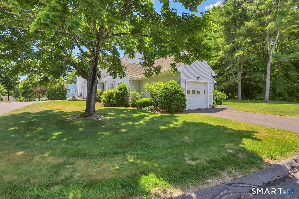 25 Locust Lane Farmington CT 06032