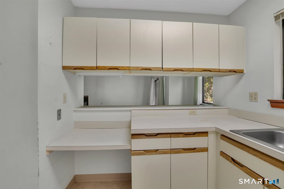 25 Locust Lane Farmington CT 06032