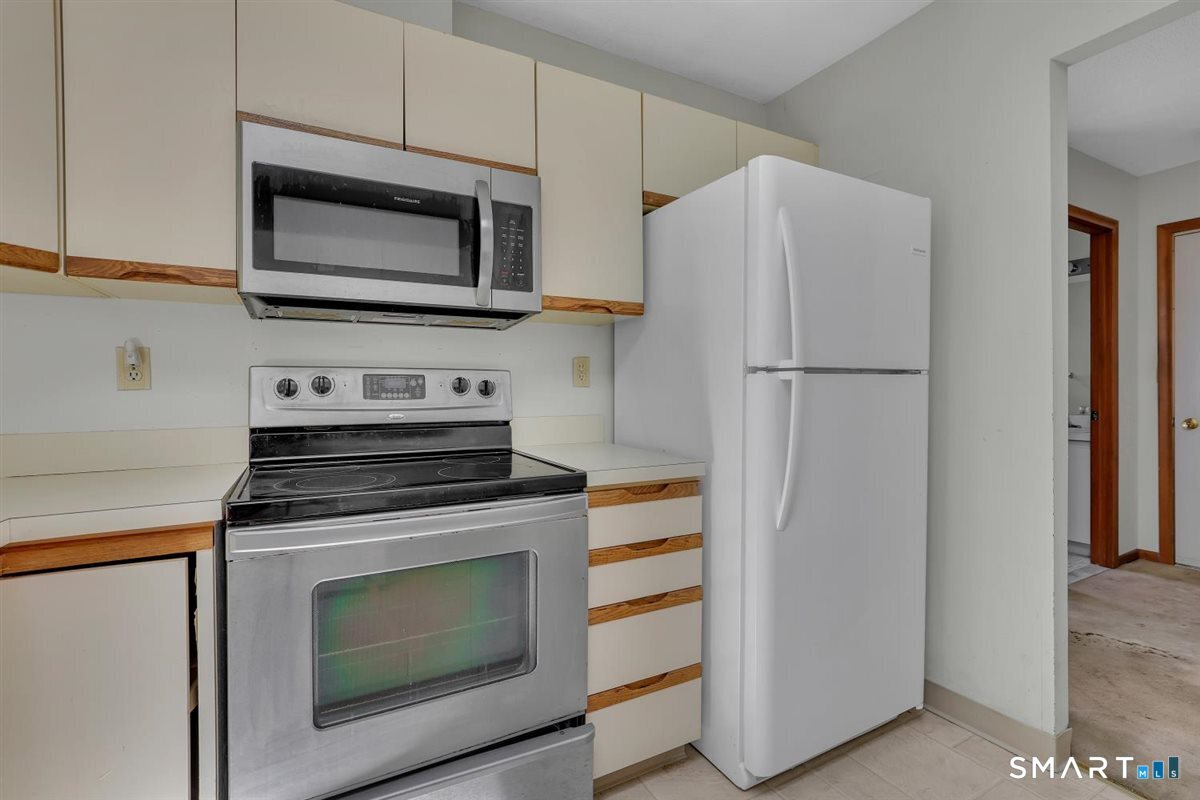 25 Locust Lane Farmington CT 06032
