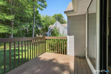 25 Locust Lane Farmington CT 06032