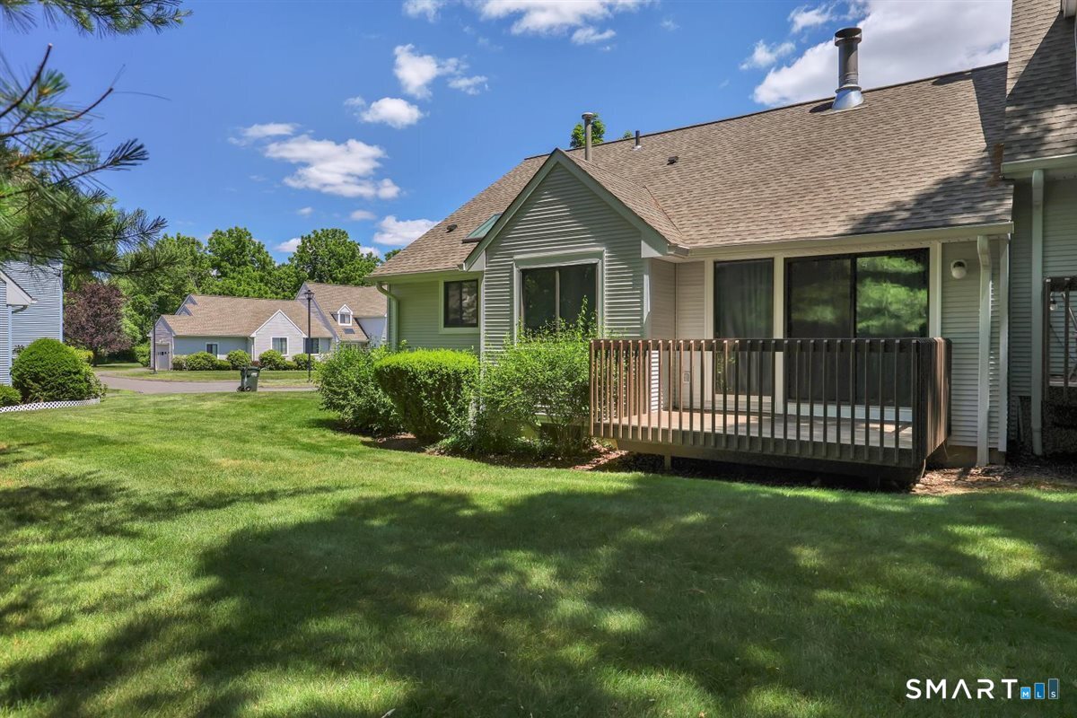 25 Locust Lane Farmington CT 06032