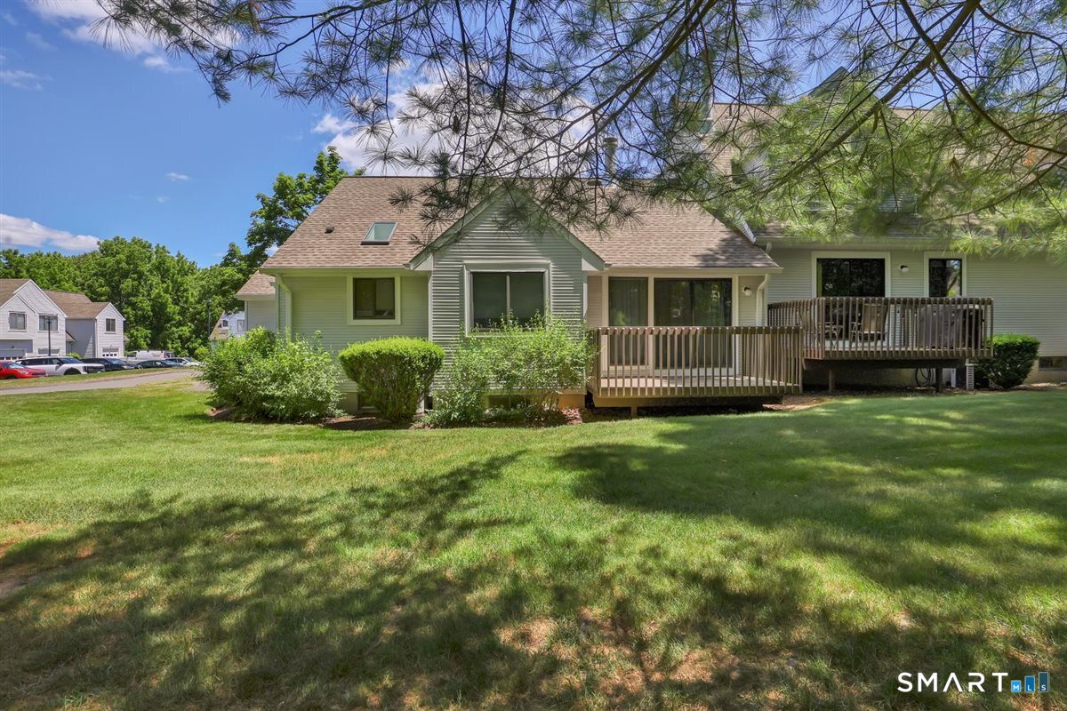 25 Locust Lane Farmington CT 06032