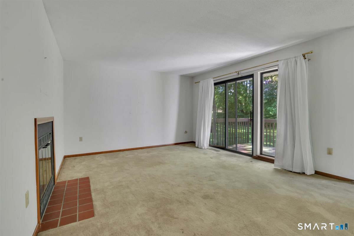 25 Locust Lane Farmington CT 06032