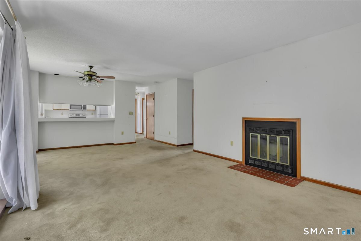 25 Locust Lane Farmington CT 06032