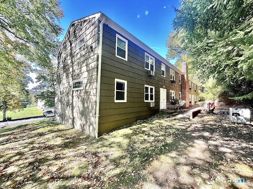 22 Pilgrim Trail Woodbury CT 06798