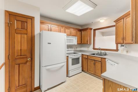 614 Overlook Path Southington CT 06489