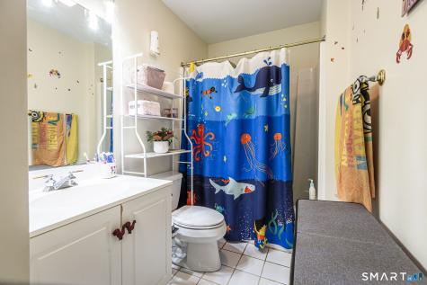 3 Centerbrook Court Avon CT 06001