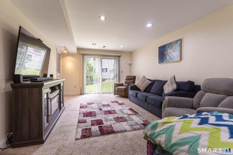 3 Centerbrook Court Avon CT 06001
