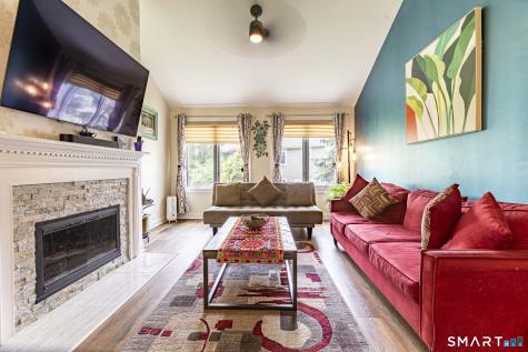 3 Centerbrook Court Avon CT 06001