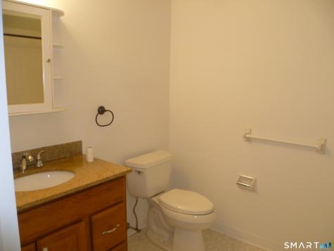 560 Yale Avenue Meriden CT 06450