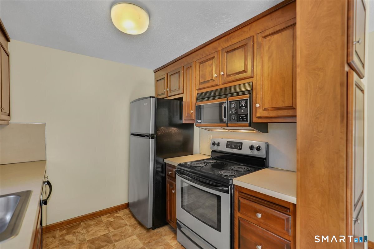 400 North Main Street Manchester CT 06040