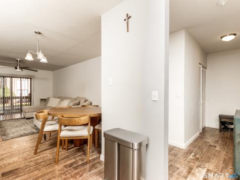 153 Bull Hill Lane West Haven CT 06516