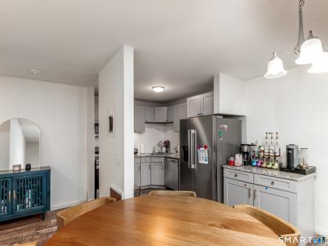 153 Bull Hill Lane West Haven CT 06516