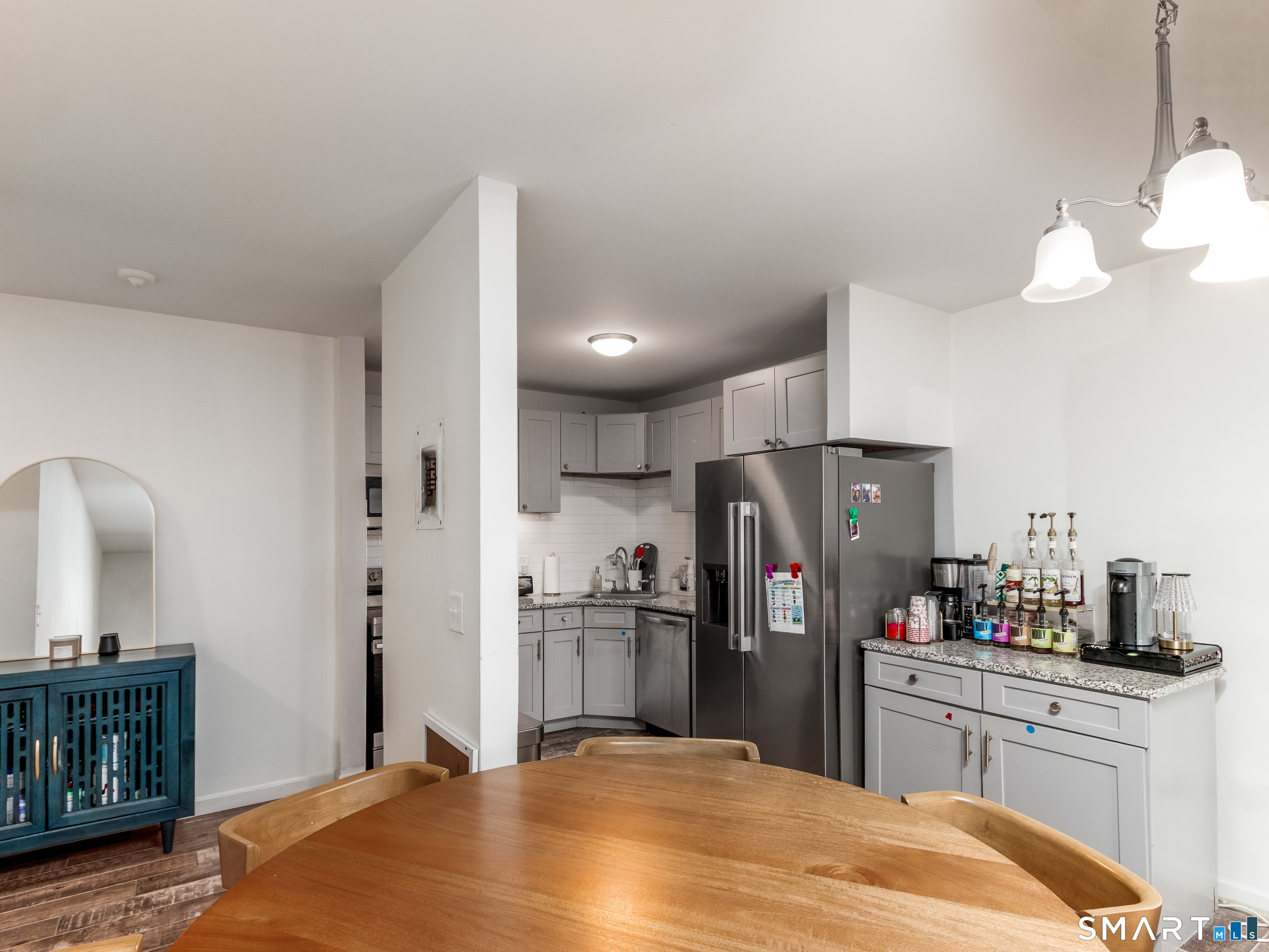 153 Bull Hill Lane West Haven CT 06516