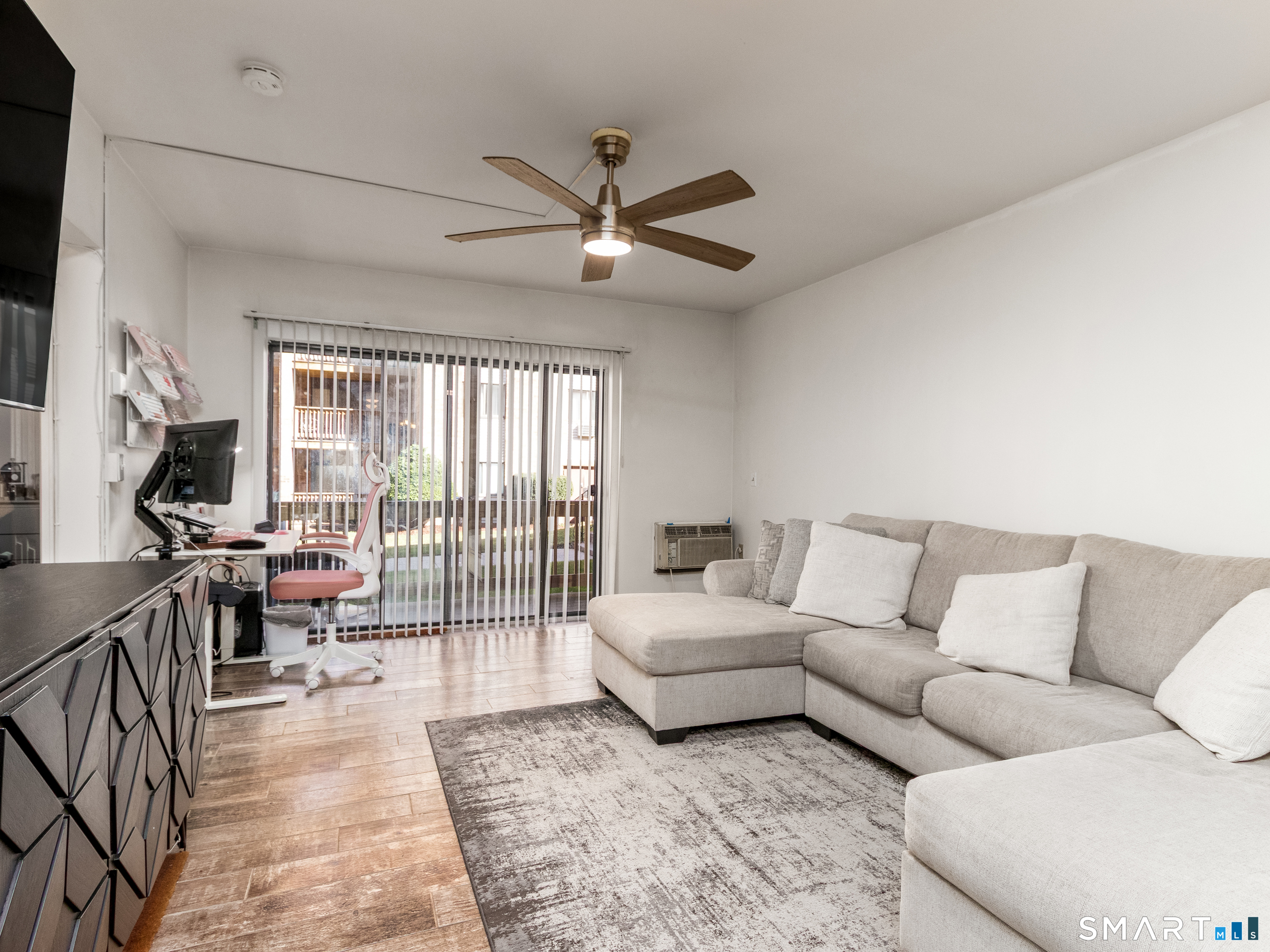 153 Bull Hill Lane West Haven CT 06516