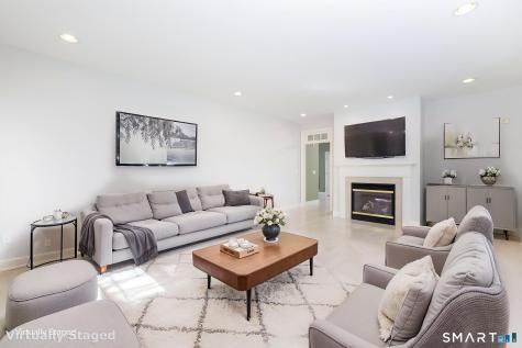 6 Wyeth Drive Bloomfield CT 06002