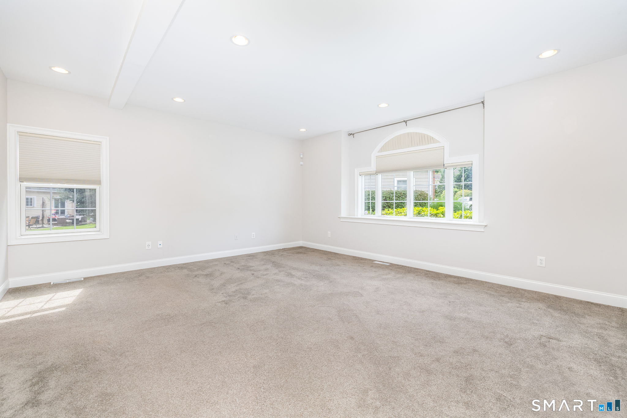 6 Wyeth Drive Bloomfield CT 06002