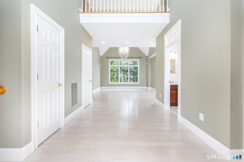 6 Wyeth Drive Bloomfield CT 06002