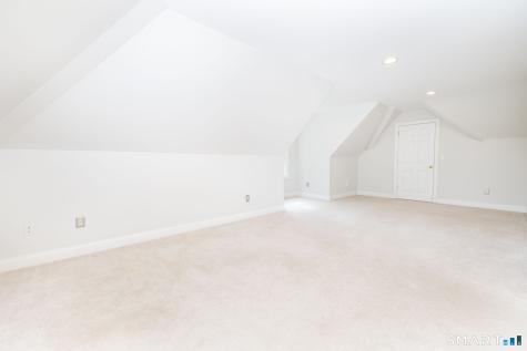 6 Wyeth Drive Bloomfield CT 06002