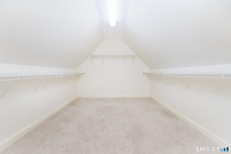 6 Wyeth Drive Bloomfield CT 06002