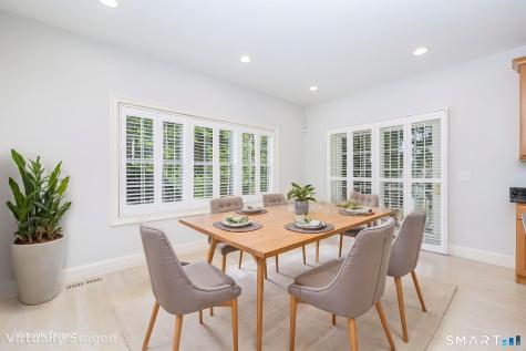 6 Wyeth Drive Bloomfield CT 06002