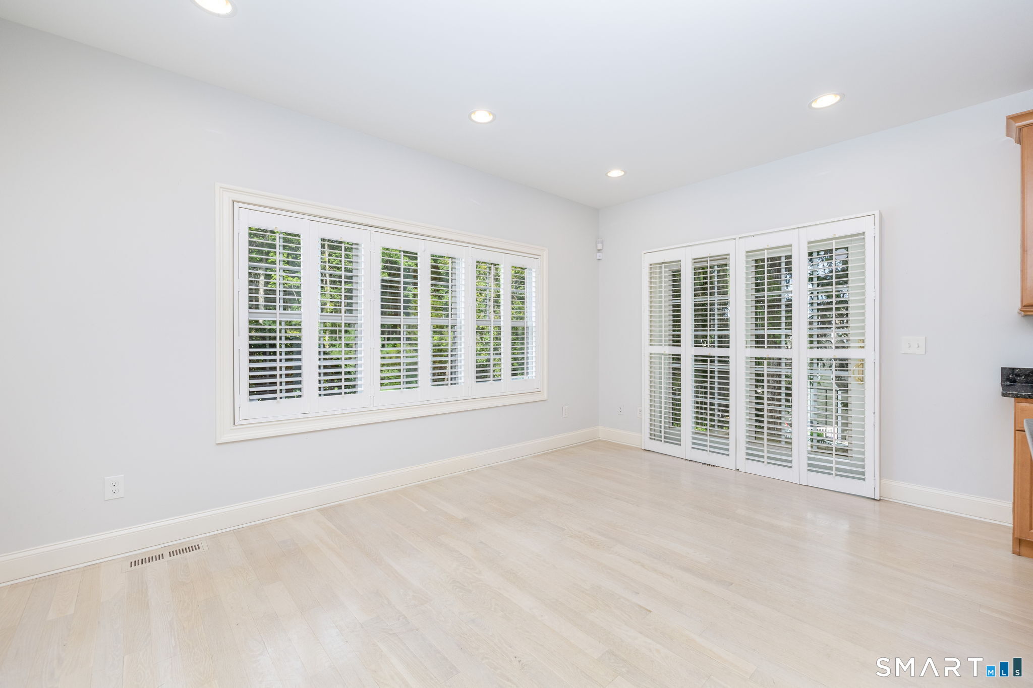 6 Wyeth Drive Bloomfield CT 06002