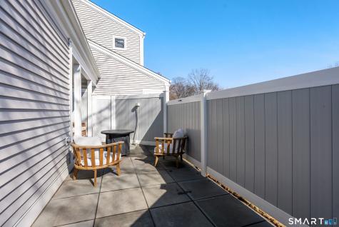 175 South End Road East Haven CT 06512